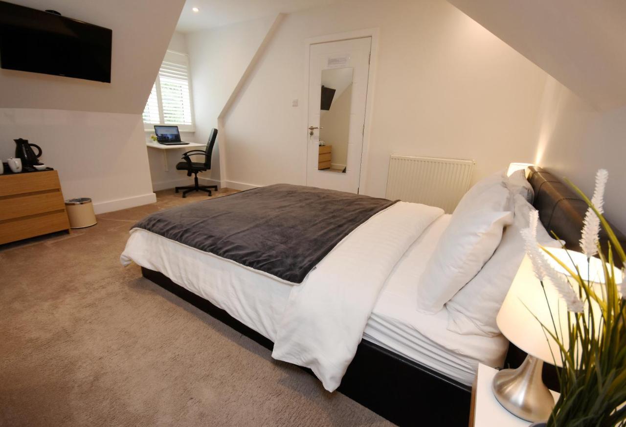 Apple Tree Place B&B Tadley Bagian luar foto