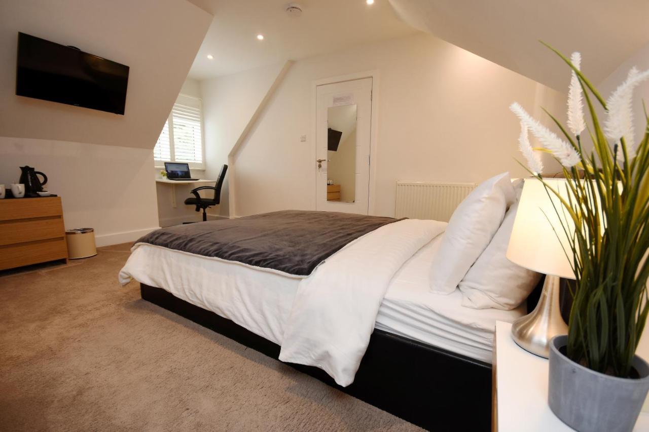 Apple Tree Place B&B Tadley Bagian luar foto