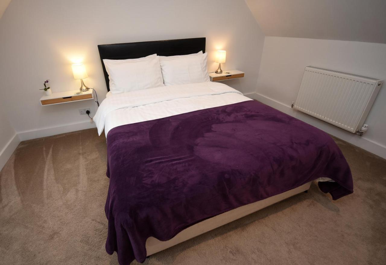 Apple Tree Place B&B Tadley Bagian luar foto